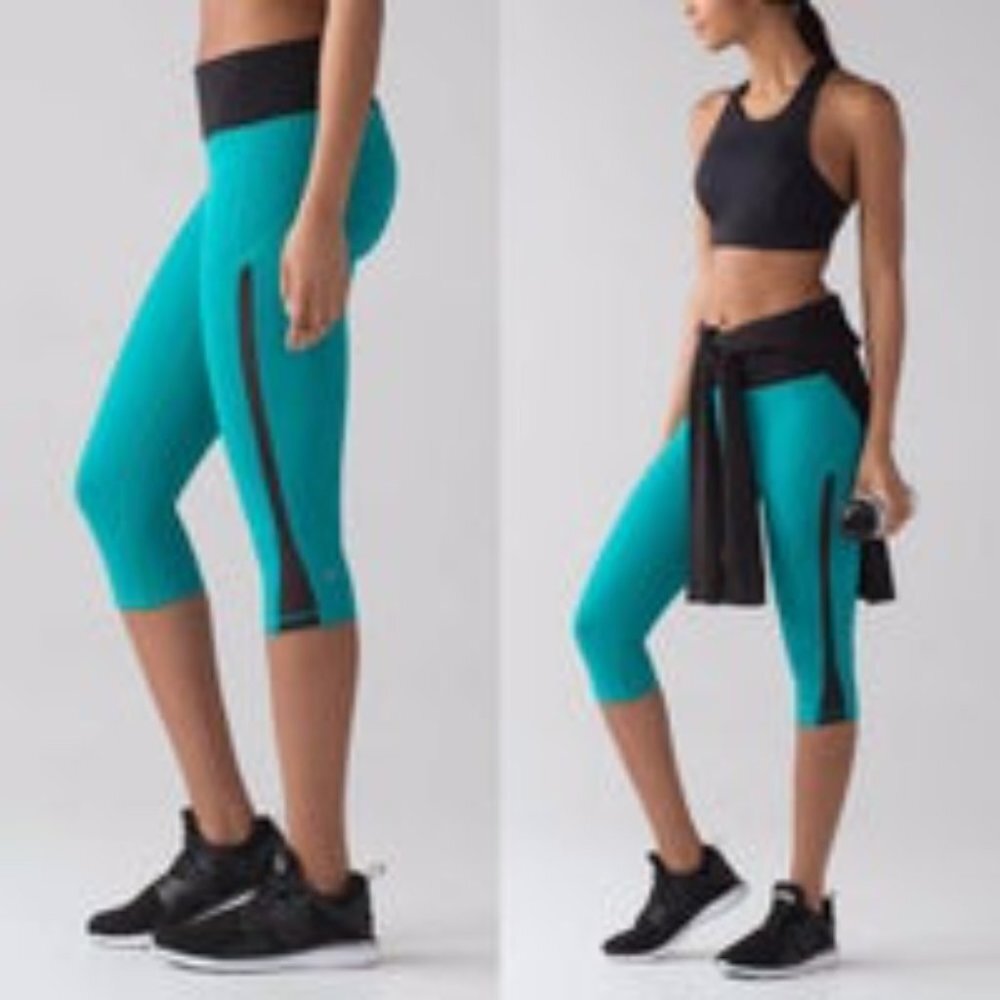 Lululemon Smooth Stride Crop Viridian Green/ Black